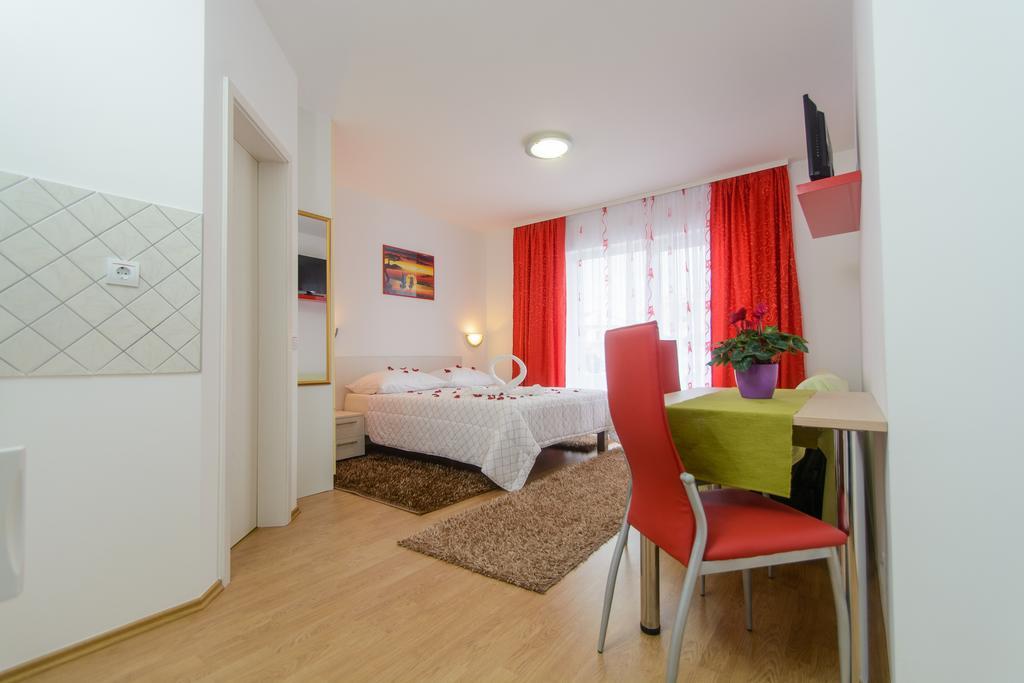 Apartments Mijo Trogir Room photo