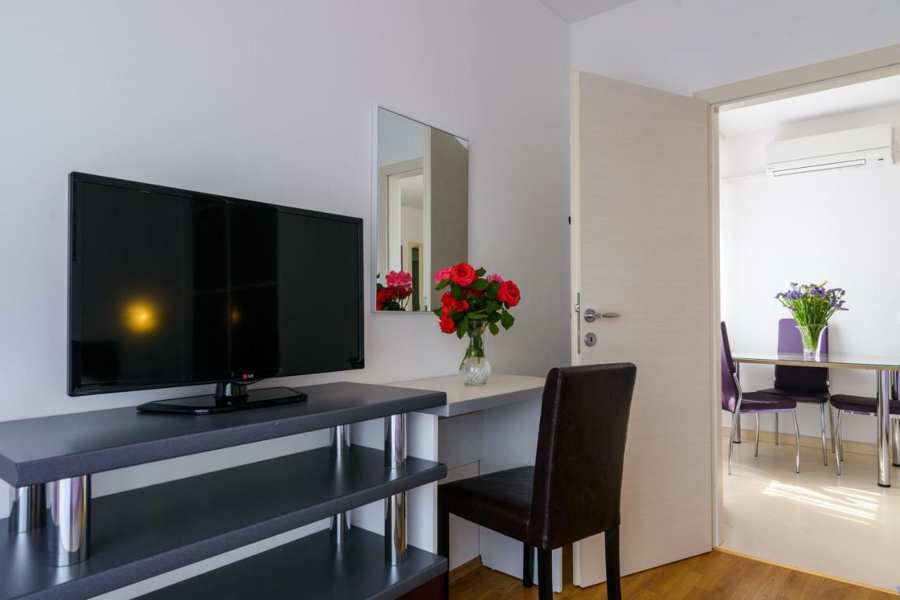 Apartments Mijo Trogir Exterior photo
